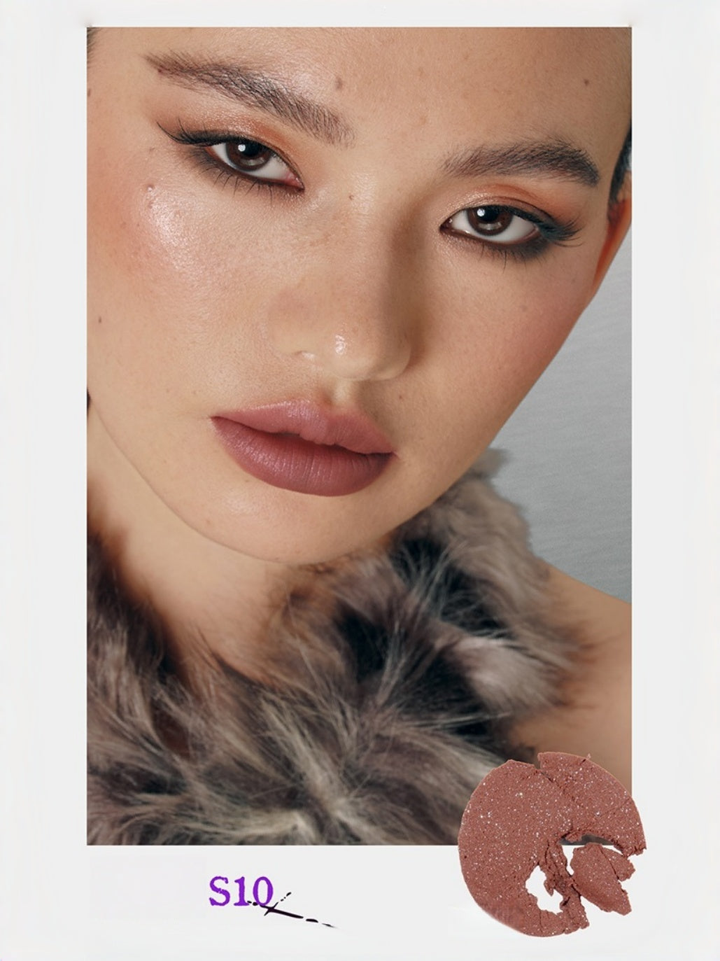 Martial World Matte Lipstick 3.5g