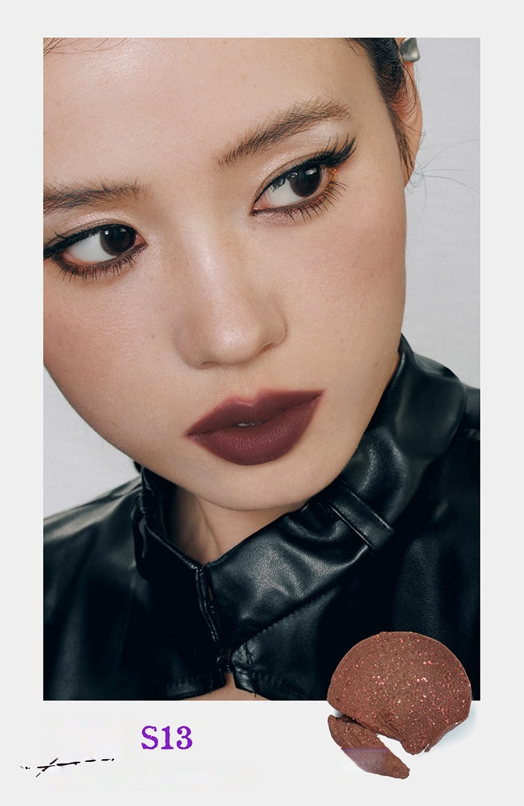 Martial World Matte Lipstick 3.5g