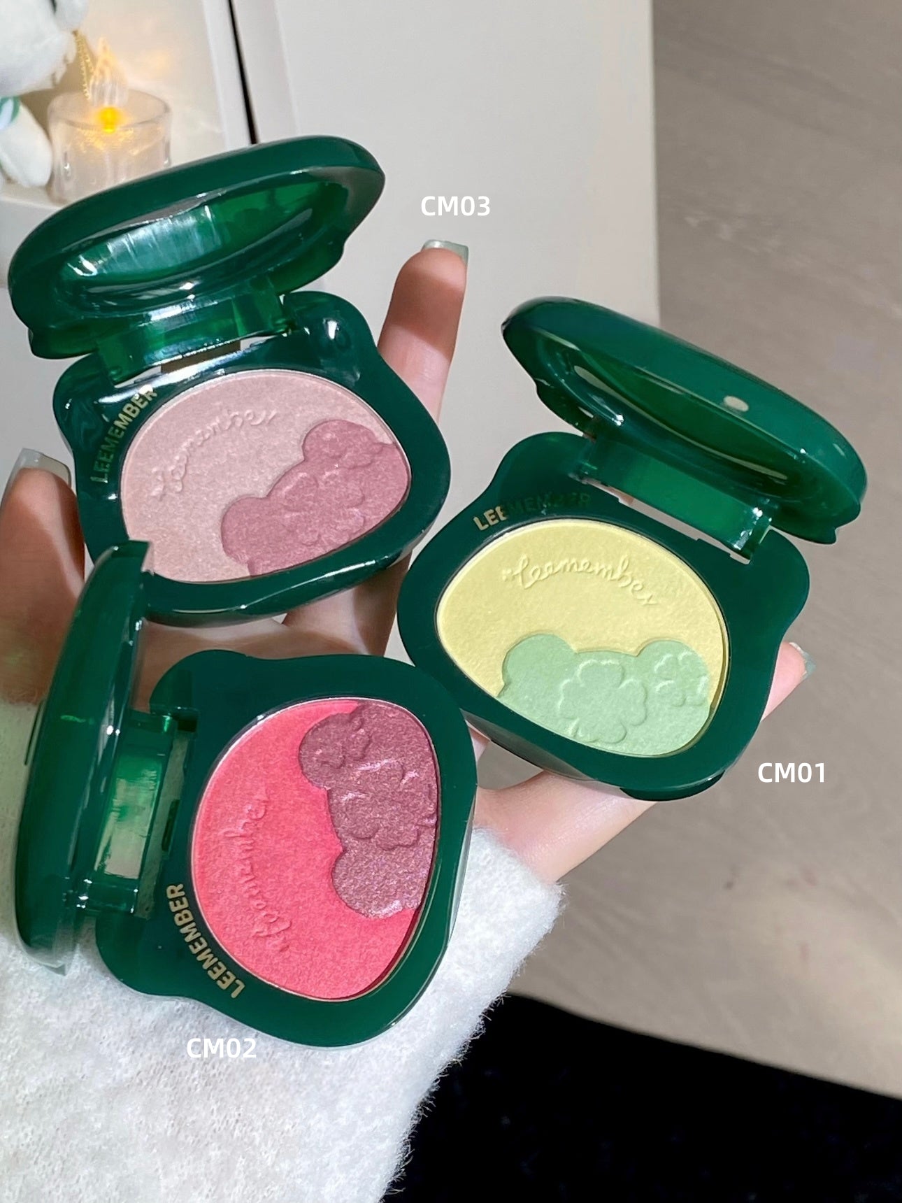 LEEMEMBER Momo n Dreamcore Highlighter 6g