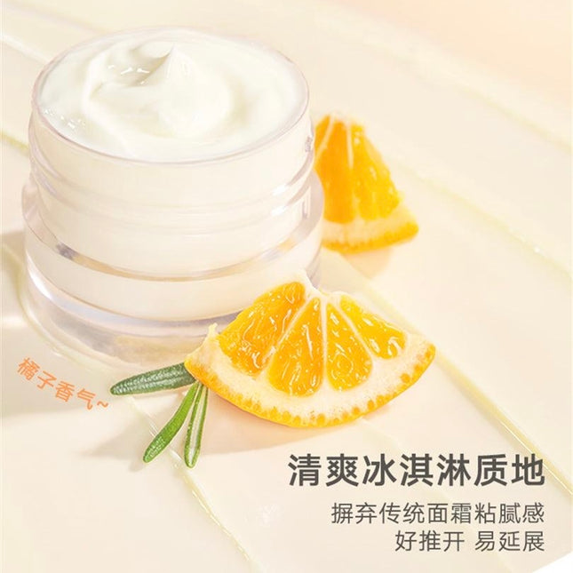 Judydoll -  Makeup Base Nourishing Oil Controlling 30g