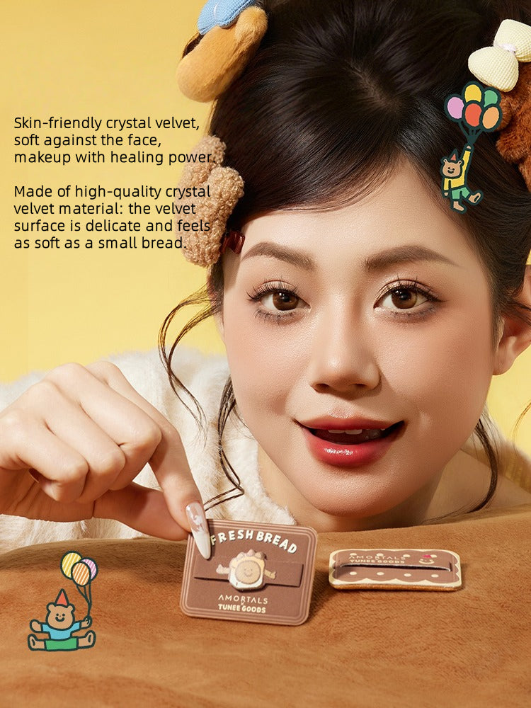 Amortals X TUNEE GOODS Houppette à poudre compacte de forme carrée