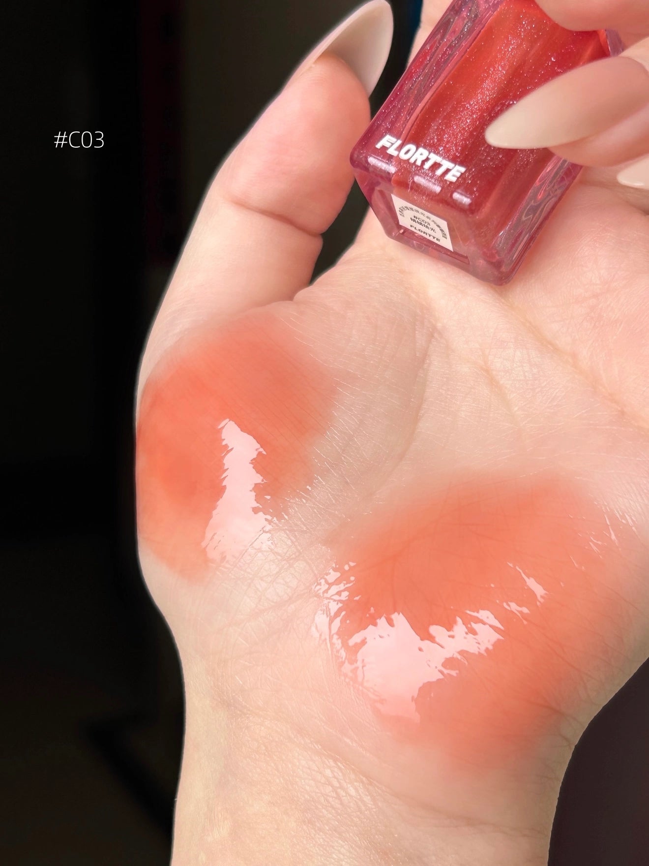 Flortte - Crystal Wave Plumping Lip Gloss 2.2g
