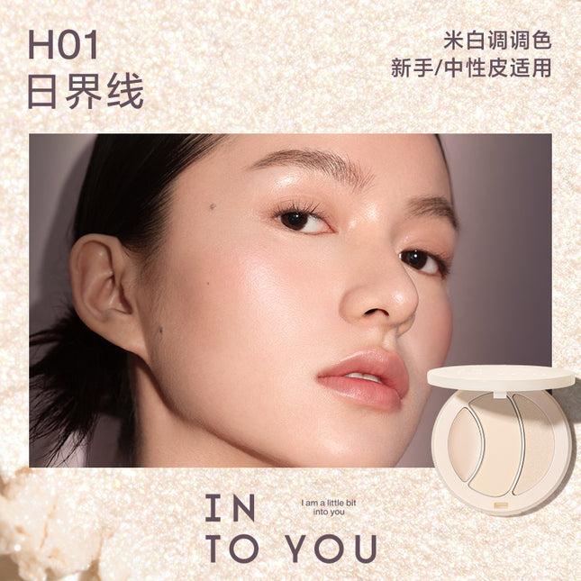 INTO YOU Multi Functional Highlight Palette IY060