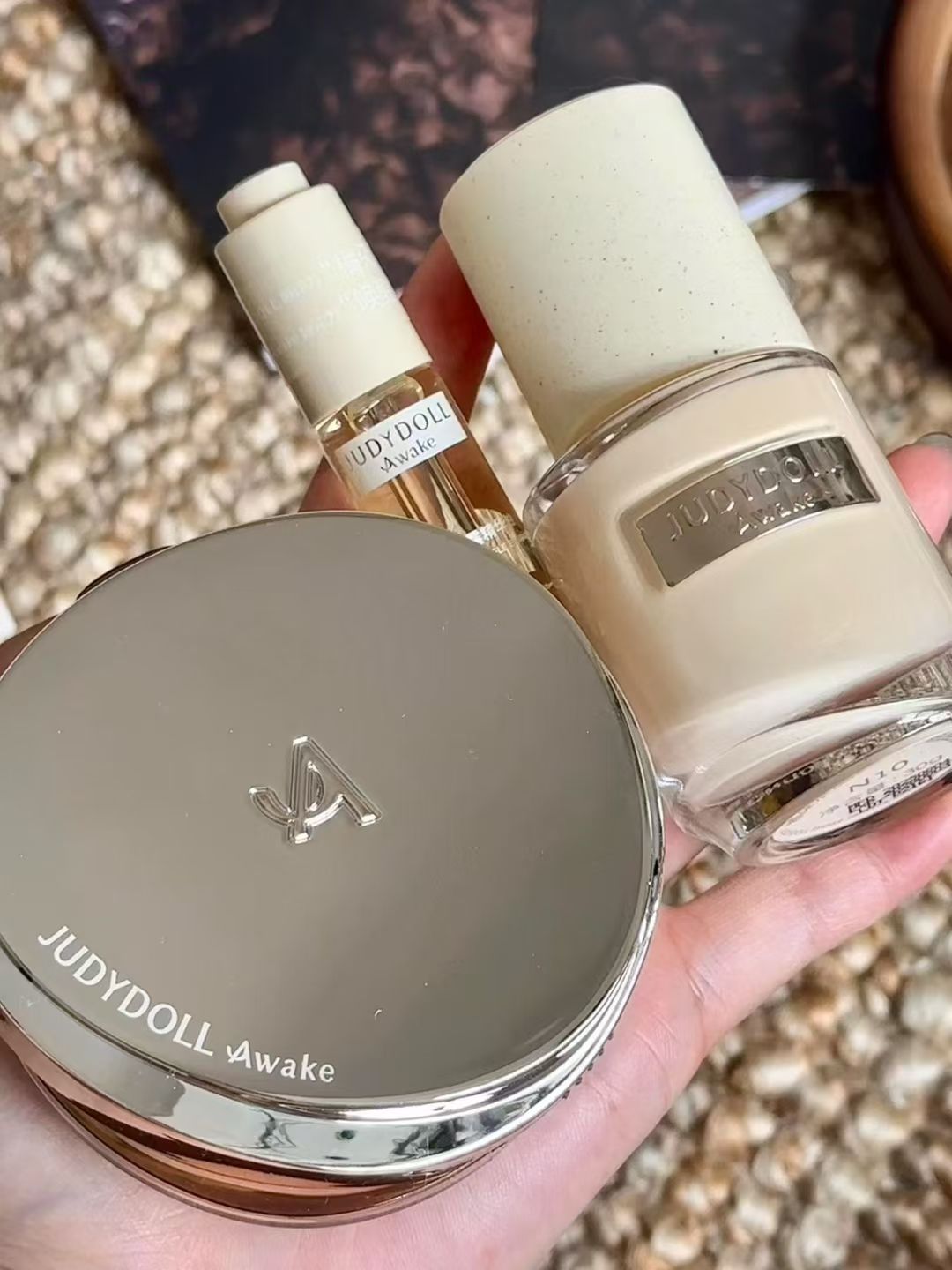 Judydoll Awake UV Defense Cushion SPF50+ PA++++ 14g