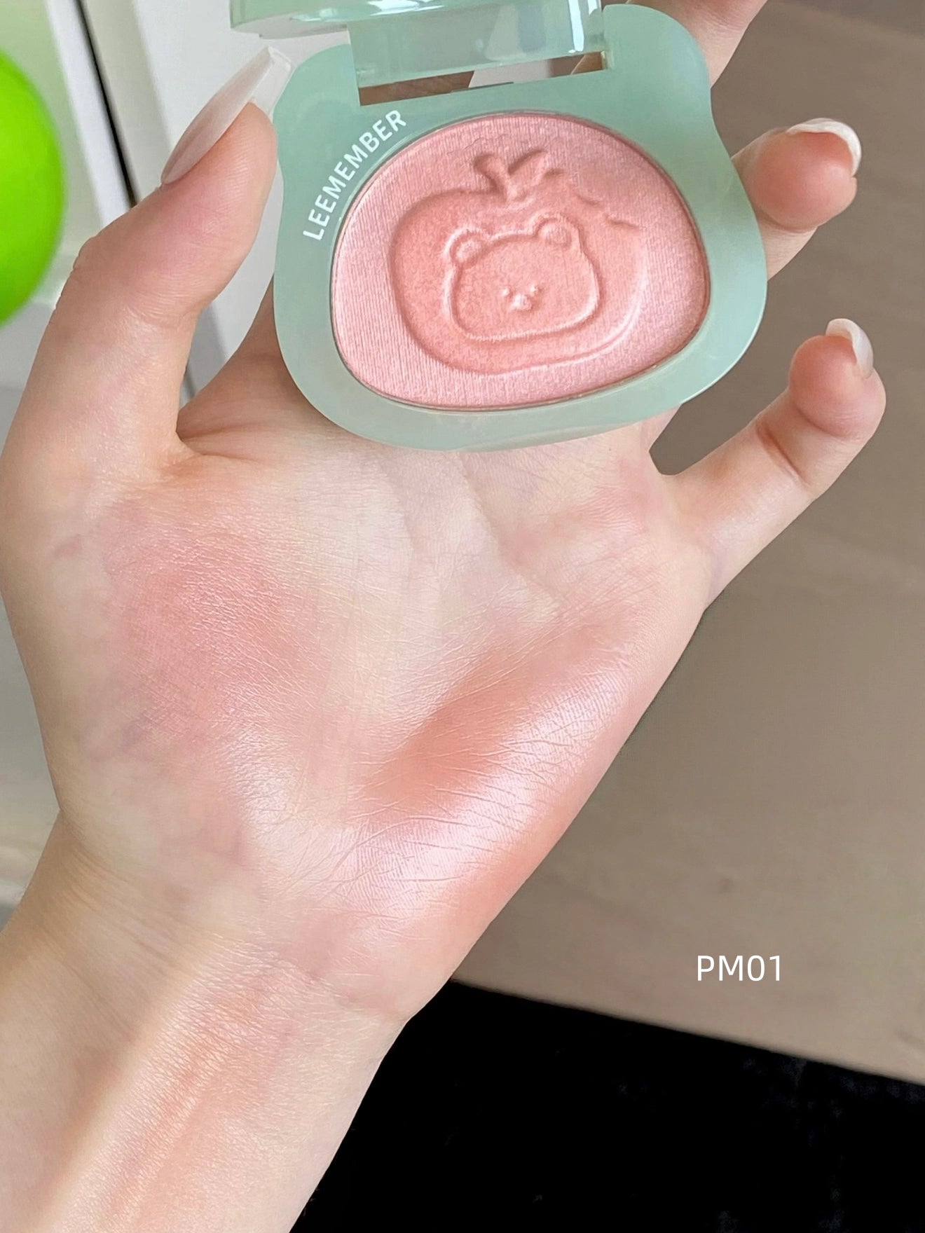 LEEMEMBER - Momo n Dreamcore Highlighter 6g