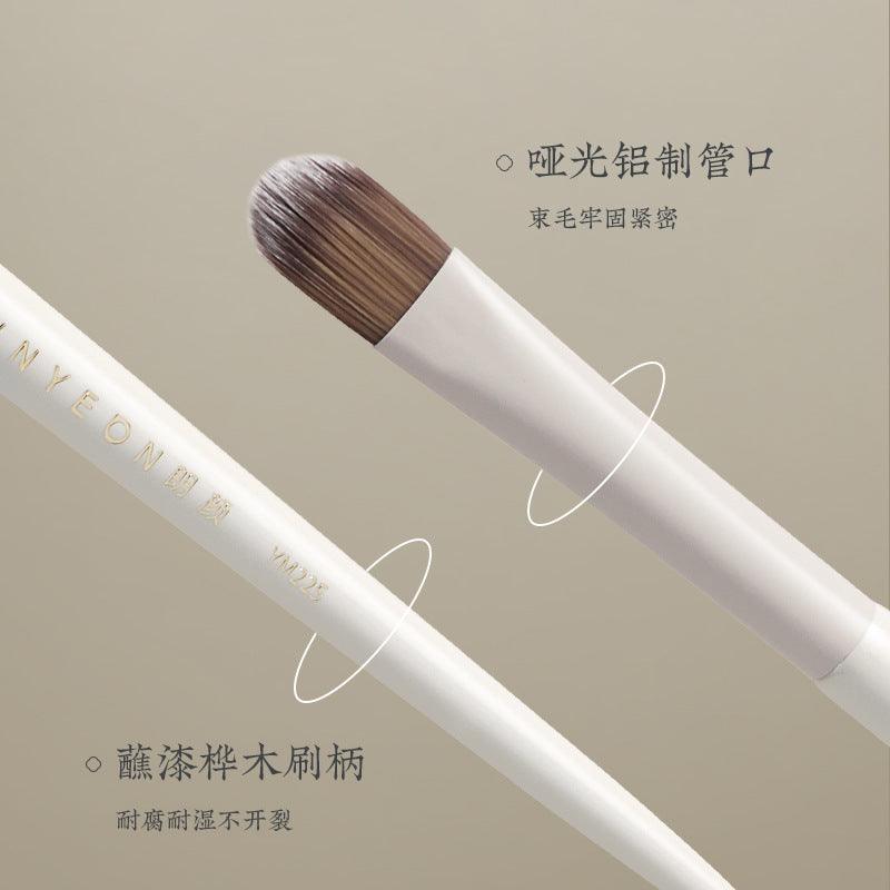 Rownyeon Concealer Brush YM225 YM226 YM227 - Chic Decent