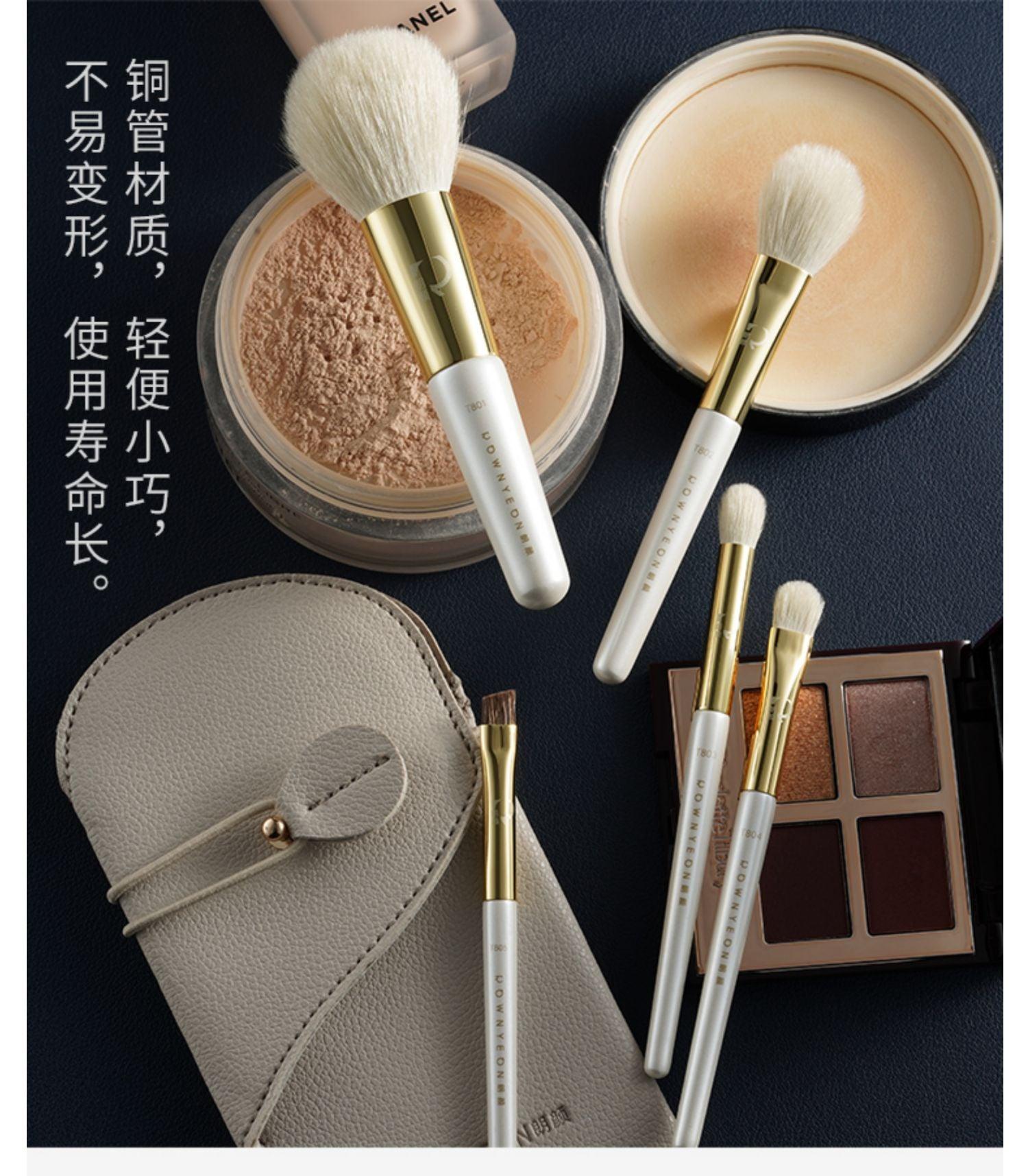 Rownyeon Portable Wool Makeup Brush 5-in-Set White RY002 - Chic Decent