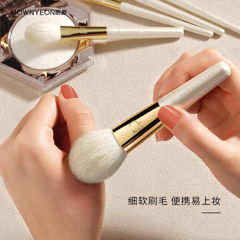 Rownyeon Portable Wool Makeup Brush 5-in-Set White RY002