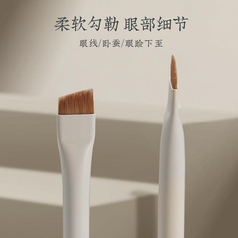 Rownyeon Shadow Brush RY014 - Chic Decent