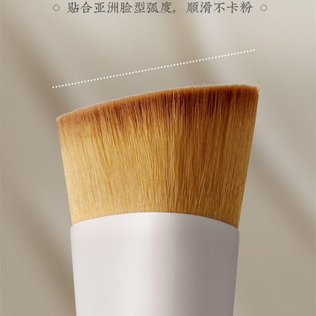Rownyeon Foundation Brush YM233 RY016 - Chic Decent